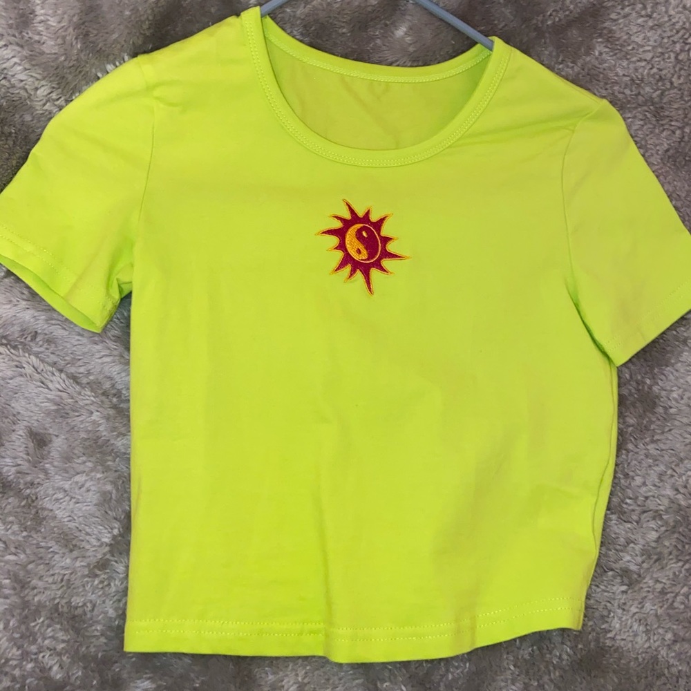 Sunray highlighter light green shirt